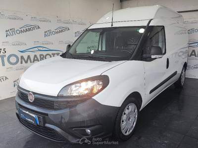 Fiat Doblò Cargo maxi XL 1.6 mjt 105cv LH2 SCAFFALATURA WURTH! Bianco usata Limatola