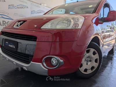 Peugeot Partner 1.6 hdi Active (premium) 112cv E5 Rosso usata Limatola