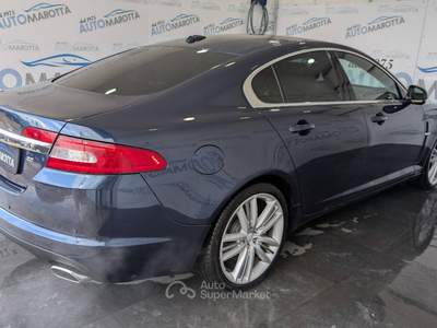 Jaguar XF 2.7d Luxury auto UNI-PROPRIETARIO! Blu/Azzurro usata Limatola