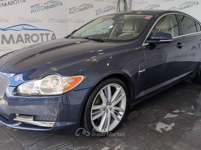 Jaguar XF 2.7d Luxury auto UNI-PROPRIETARIO! Blu/Azzurro usata Limatola