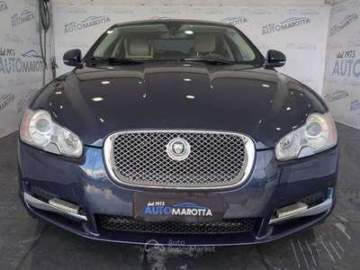 Jaguar XF 2.7d Luxury auto UNI-PROPRIETARIO! Blu/Azzurro usata Limatola