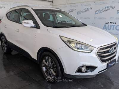 Hyundai ix35 2.0 crdi Comfort 4wd auto usata Limatola