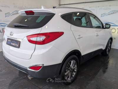 Hyundai ix35 2.0 crdi Comfort 4wd auto usata Limatola