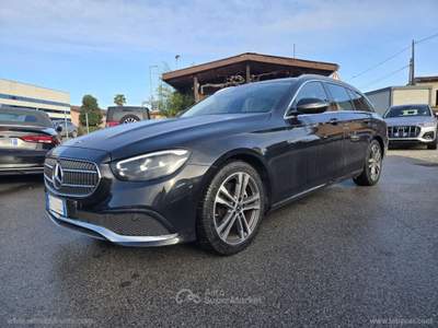 Mercedes-Benz Classe E E 300 d 4Matic Auto EQ-Boost Sport Nero usata Tavagnacco