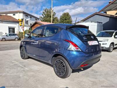 Lancia Ypsilon Ypsilon 1.0 FireFly 5p.S&S Silver Plus 2023 Blu/Azzurro usata Prato