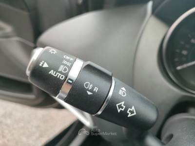 Jaguar XE NON FUMATORE Nero usata Perugia