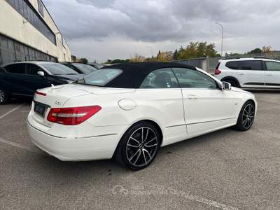 Mercedes-Benz Classe E NON FUOMATORE, TAGLIANDI UFFICIALI Bianco usata Perugia