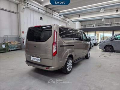 Ford Tourneo Custom tourneo custom 2.0 tdci 130cv Titanium auto 5p.ti*AUTOCARRO* Beige usata Bergamo