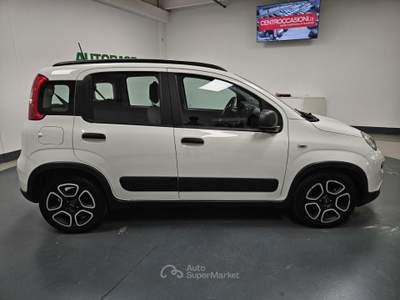 Fiat Panda 1.0 firefly hybrid City Life s&amp;s 70cv Bianco usata Brescia