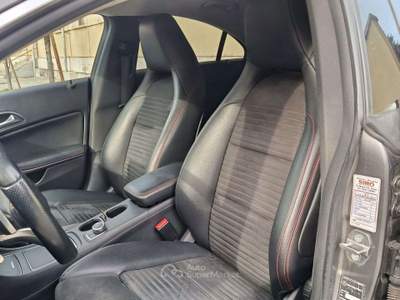 Mercedes-Benz CLA Business Line CLA 200 D Grigio usata Novara