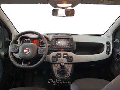 Fiat Panda Panda III 2021 Cross Panda 1.0 firefly hybrid Cross s&s 70cv Blu/Azzurro usata Torino