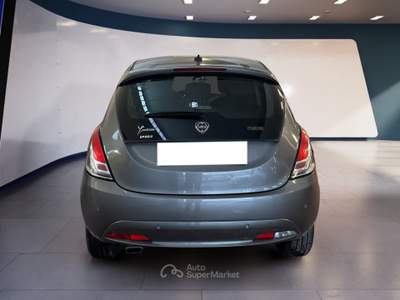 Lancia Ypsilon III 2015 1.0 hybrid Gold s&s 70cv Grigio usata Torino