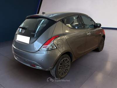 Lancia Ypsilon III 2015 1.0 hybrid Gold s&s 70cv Grigio usata Torino