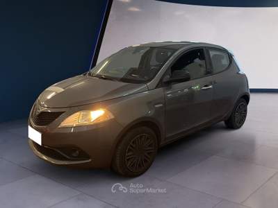 Lancia Ypsilon III 2015 1.0 hybrid Gold s&s 70cv Grigio usata Torino