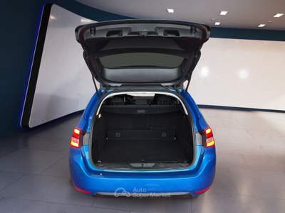 Peugeot 308 II 2018 SW SW 1.5 bluehdi Allure Pack s&s 130cv my20 Blu/Azzurro usata Torino