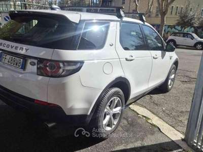 Land Rover Discovery Sport 150 CV Auto Premium Business Edition Bianco usata Roma