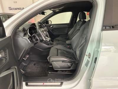 Audi Q3 SPB Quattro 200CV S-Line Edition 2022 Bianco usata Santeramo in Colle