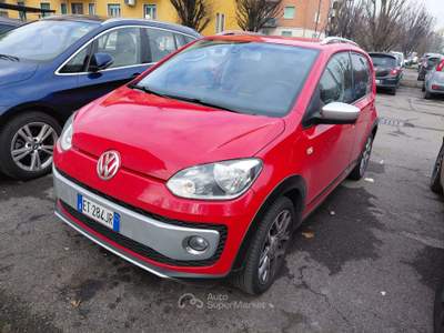 Volkswagen up! Cross 10. 5 p 75cv Rosso usata Nova Milanese Volkswagen up! Cross 10. 5 p 75cv Rosso usata Nova Milanese