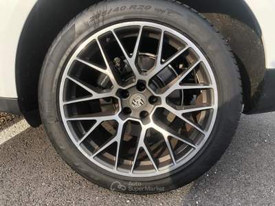 Porsche Macan 2.0 BENZINA 185KW Bianco usata Manerba del Garda