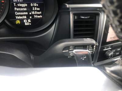 Porsche Macan 2.0 BENZINA 185KW Bianco usata Manerba del Garda