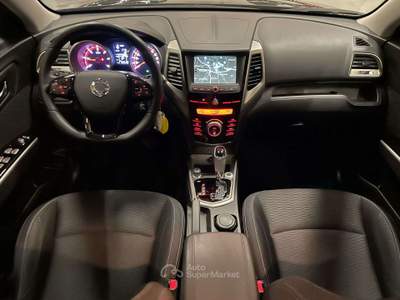SsangYong Tivoli Tivoli 1.6d Be navi 2wd auto XDI Blu/Azzurro usata Verona