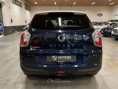SsangYong Tivoli Tivoli 1.6d Be navi 2wd auto XDI Blu/Azzurro usata Verona