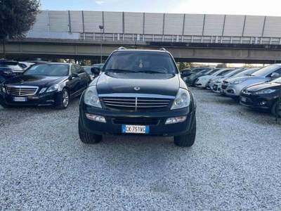 SsangYong Rexton - DELUXE - AUTOMATICA Nero usata Massa