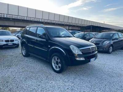 SsangYong Rexton - DELUXE - AUTOMATICA Nero usata Massa