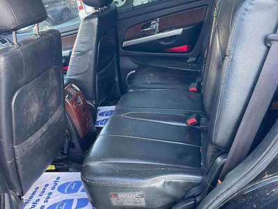 SsangYong Rexton - DELUXE - AUTOMATICA Nero usata Massa