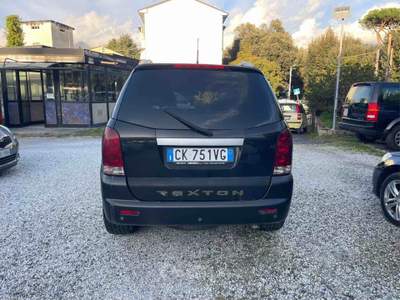 SsangYong Rexton - DELUXE - AUTOMATICA Nero usata Massa