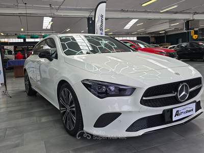 Mercedes-Benz CLA MERCEDES-BENZ CLA 200 SHOOTING BRAKE 163 CV GANCIO TRAINO Bianco usata Torino
