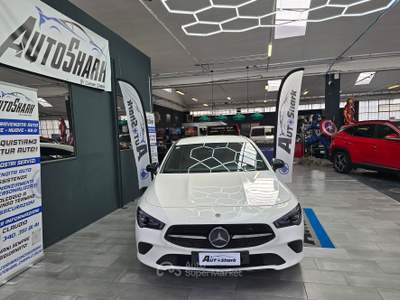 Mercedes-Benz CLA MERCEDES-BENZ CLA 200 SHOOTING BRAKE 163 CV GANCIO TRAINO Bianco usata Torino