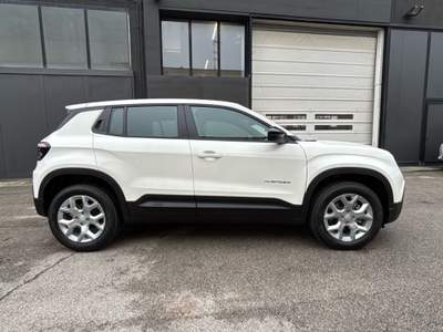 Jeep Avenger 1.2 MHEV e-Hybrid Turbo Altitude Bianco usata Rovigo