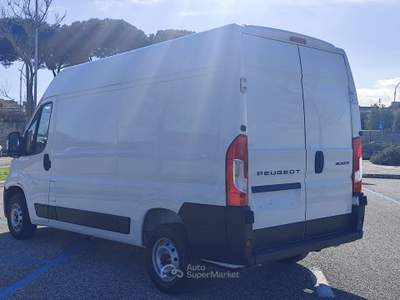 Peugeot Boxer 2.2 BLUEHDI 140 S&S 335 L2H2 KMO Bianco usata Roma