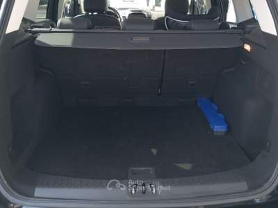 Ford Kuga Kuga 2.0 tdci VIGNALE S&S AWD 150CV Powershift Nero usata Cordenons