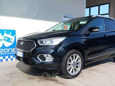Ford Kuga Kuga 2.0 tdci VIGNALE S&S AWD 150CV Powershift Nero usata Cordenons