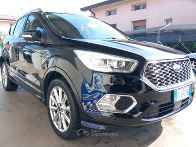 Ford Kuga Kuga 2.0 tdci VIGNALE S&S AWD 150CV Powershift Nero usata Cordenons