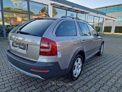 Skoda Octavia/4&4 2.0 103kw SCOUT 4X4 usata Faenza