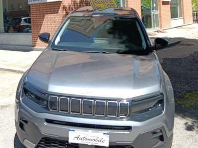 Jeep Avenger 100 CV SUMMIT CON RETROCAMERA Grigio usata Santo Stefano Belbo