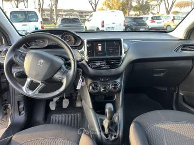 Peugeot 208 5p 1.2 puretech Active Argento usata Roma