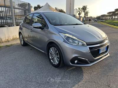Peugeot 208 5p 1.2 puretech Active Argento usata Roma