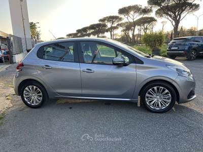 Peugeot 208 5p 1.2 puretech Active Argento usata Roma