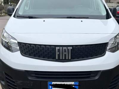 Fiat Scudo 1.5 BlueHDi 100 CV PL-TN  BOTOLA+RIVESTIMENTO Bianco usata Nogarole Rocca