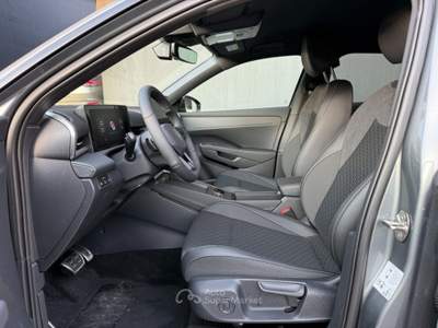Volkswagen T-Roc Nuova 1.5 eTSI DSG R-Line Black Style Camera LED Grigio usata Chiusa