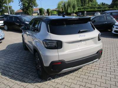 Jeep Avenger 1.2 Turbo Summit - Bicolore/Led/Camera Beige usata Mogliano Veneto