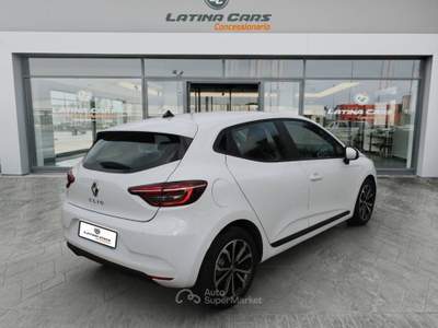 Renault Clio 1.0  Business 75cv con CarPlay Bianco usata Latina