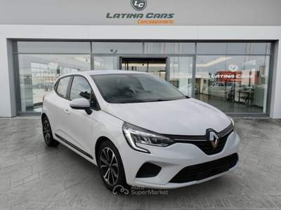 Renault Clio 1.0  Business 75cv con CarPlay Bianco usata Latina