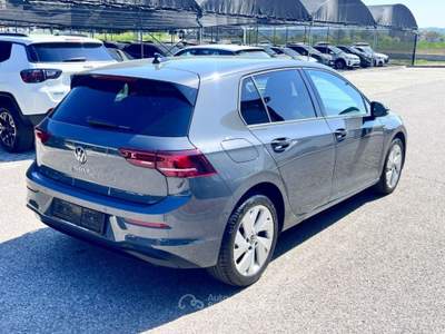 Volkswagen Golf 2.0 TDI 115 CV SCR Edition Plus Grigio usata Pieve di Soligo