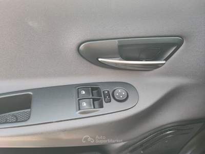 Lancia Ypsilon 85 CV 5 porte S&S Gold Beige usata Torino