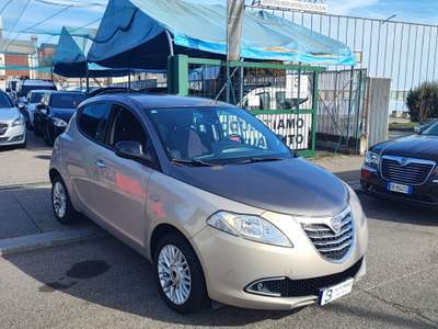 Lancia Ypsilon 85 CV 5 porte S&S Gold Beige usata Torino